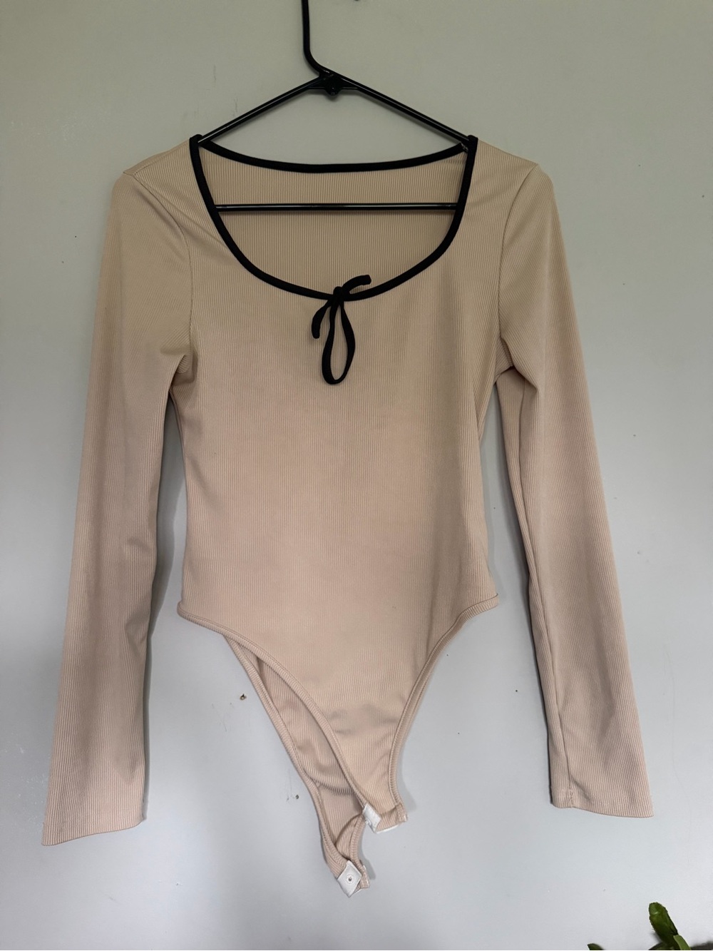 SHEIN Beige Long Sleeve Ribbed Bodysuit with Black Trim Tie